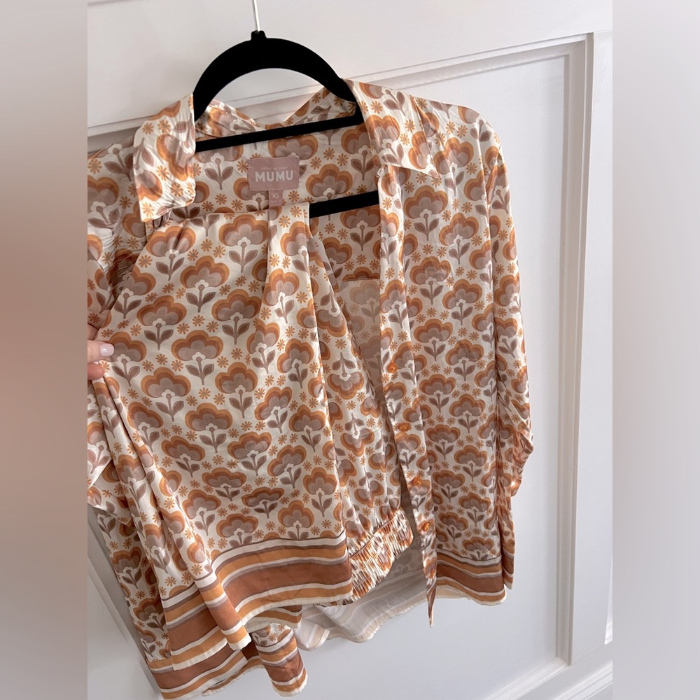 Show me your MUMU satin set